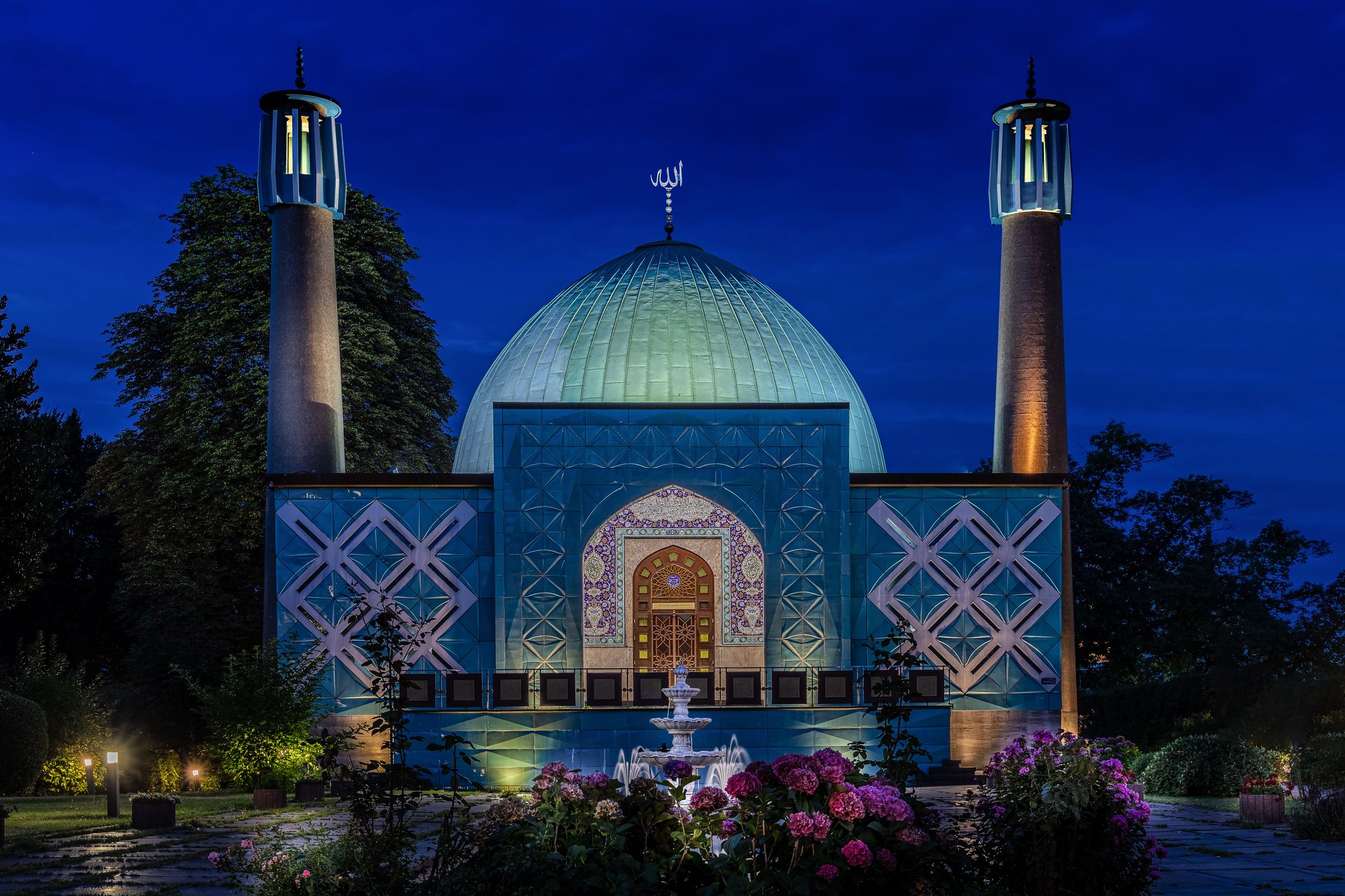 Top Photo Spots At Islamic Center Hamburg In 2024 Top Photo Spots At Islamic Center Hamburg In 2024