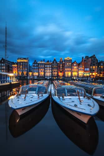 Damrak, Amsterdam