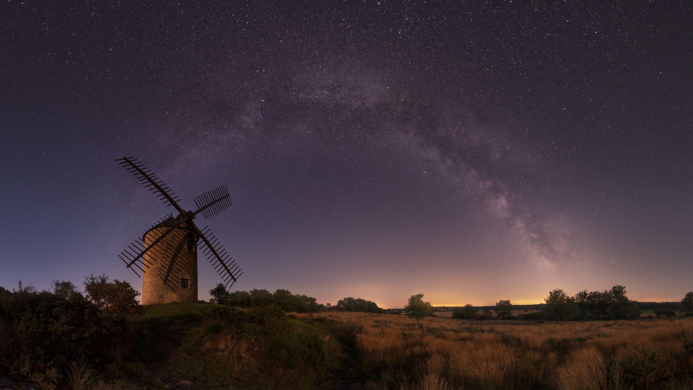 La butte des cinq moulins, France