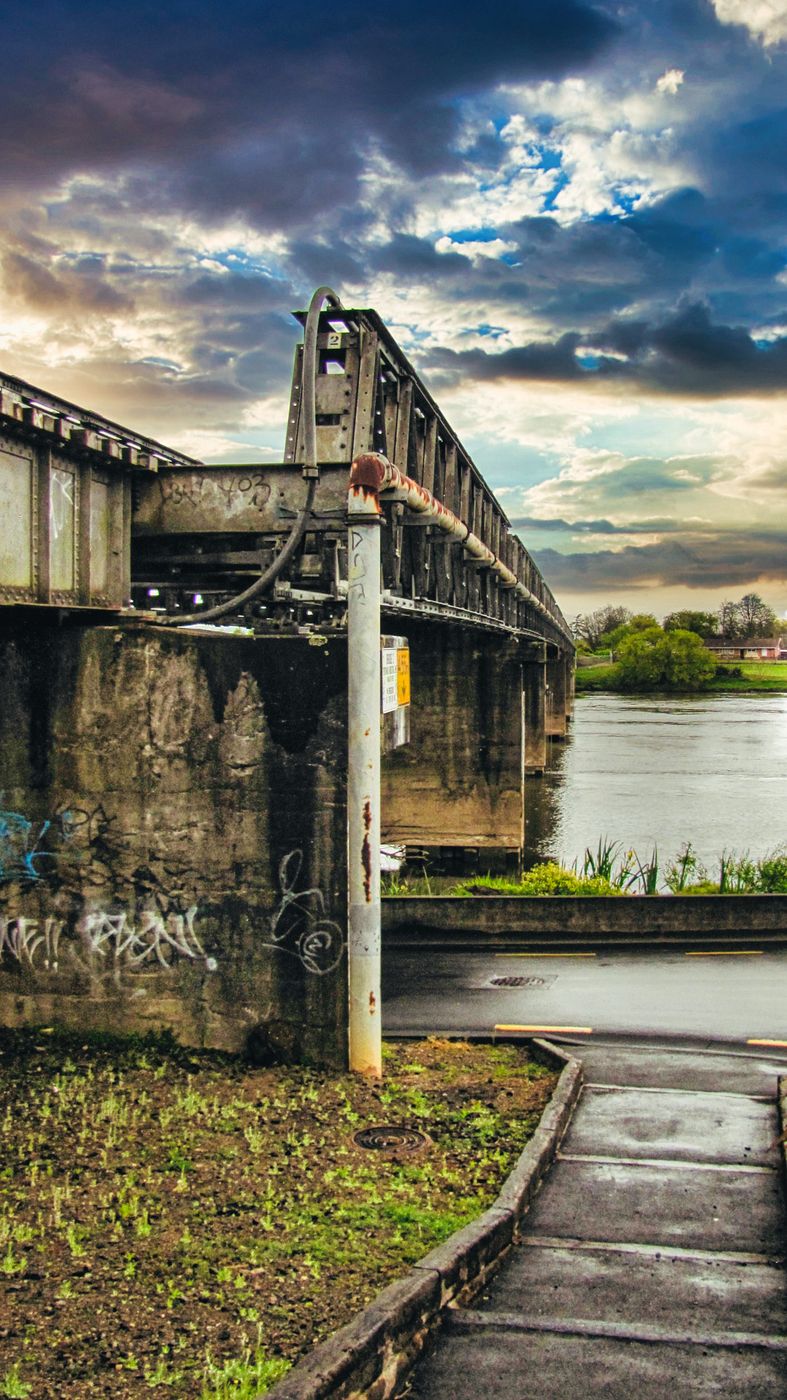 Railway bridge Waikato River, Huntly, North Island, New Zealand
