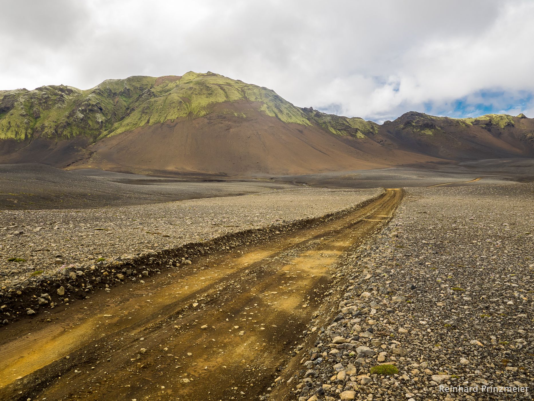 Road F235 to Lake Langisjór, Iceland