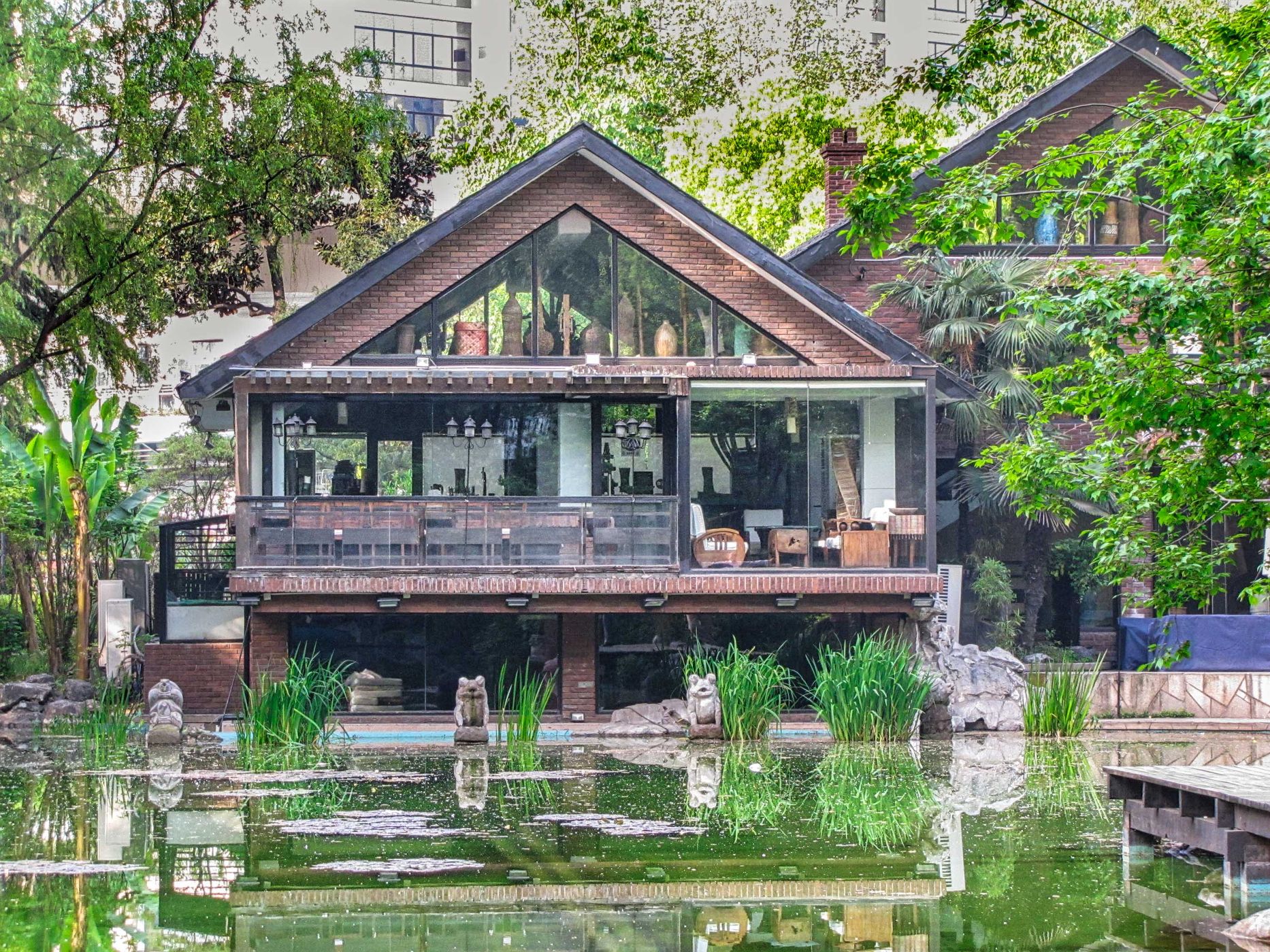 Teahouse Jing'an Park, Shanghai, China