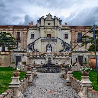 Villa Caristo, Italy