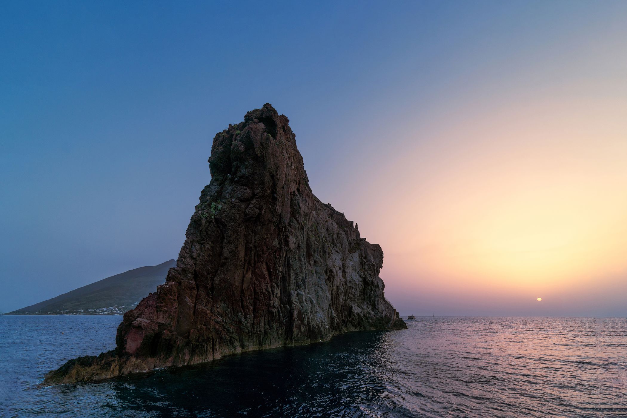 Stromboli Boat tour, Italy