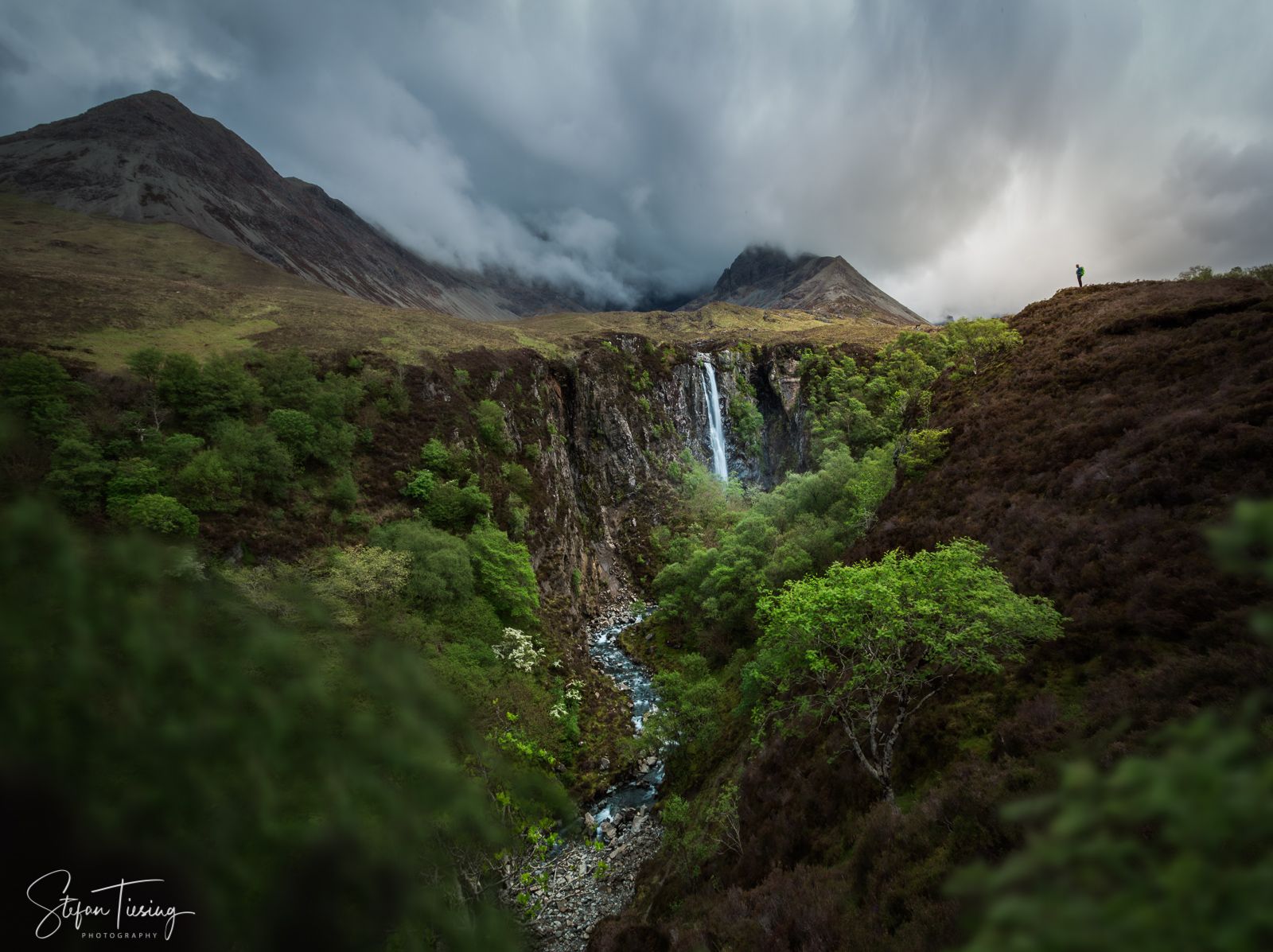 Eas Mor, United Kingdom