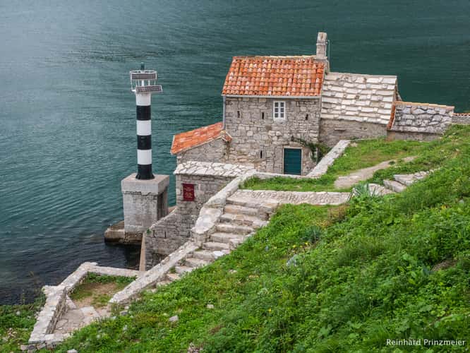 Lepetani Lighthouse