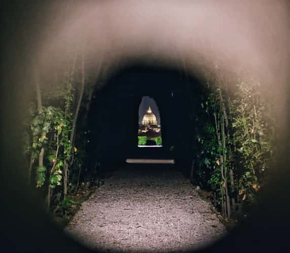 Aventine Keyhole of the Knights of Malta, Rome