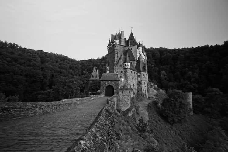Gate of Eltz Castle, Wierschem