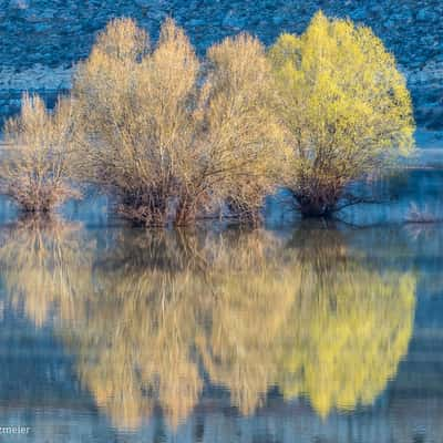 Embalse de Linares Reservoir, Spain