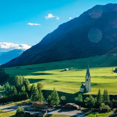 Flilialkirche St Georg Kals am Großglockner, Austria