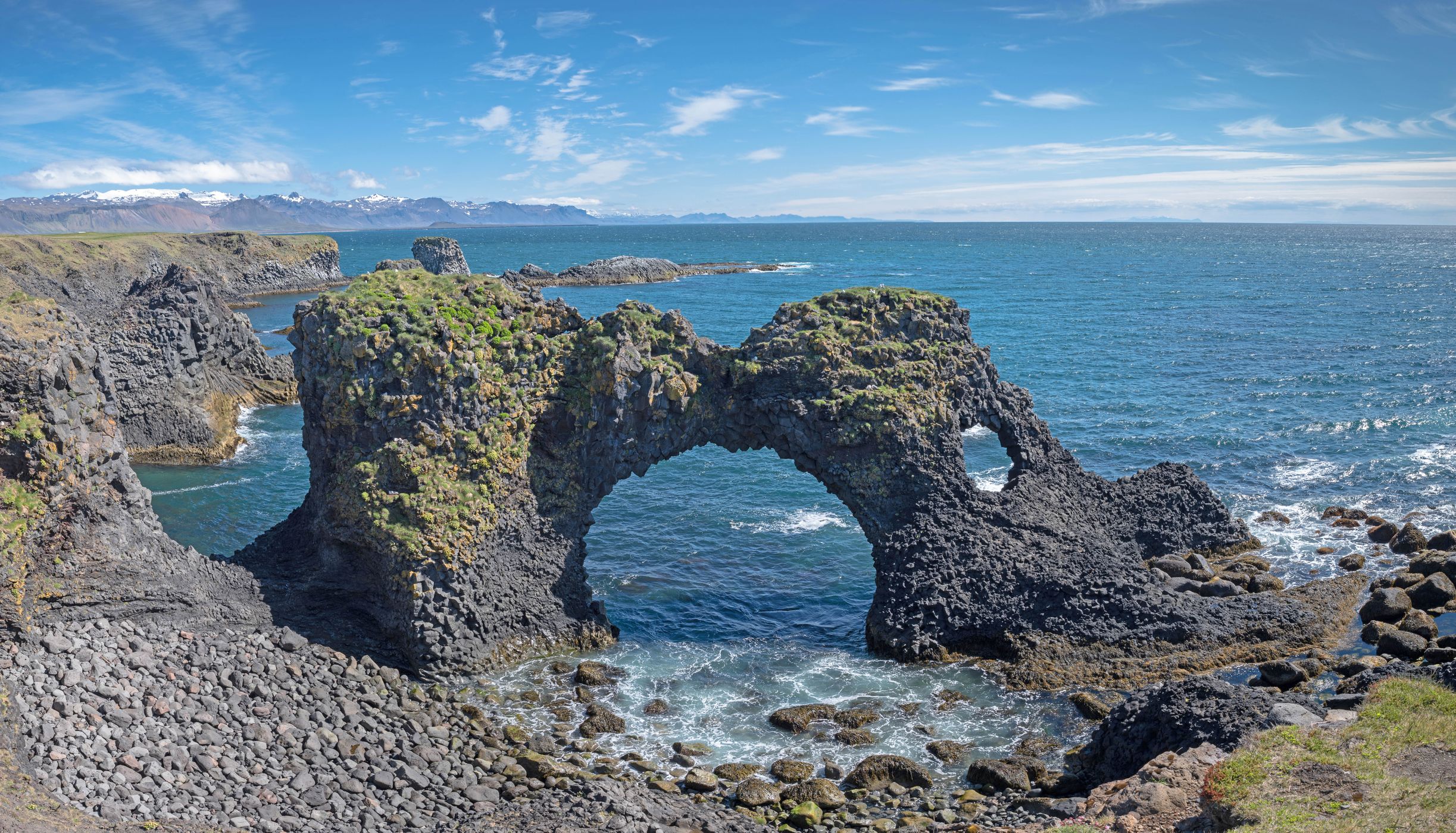 Gatklettur Stone Arch, Arnarstapi, Iceland