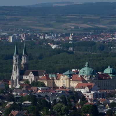 Höhenstrasse, view over Klosterneuburg, Austria