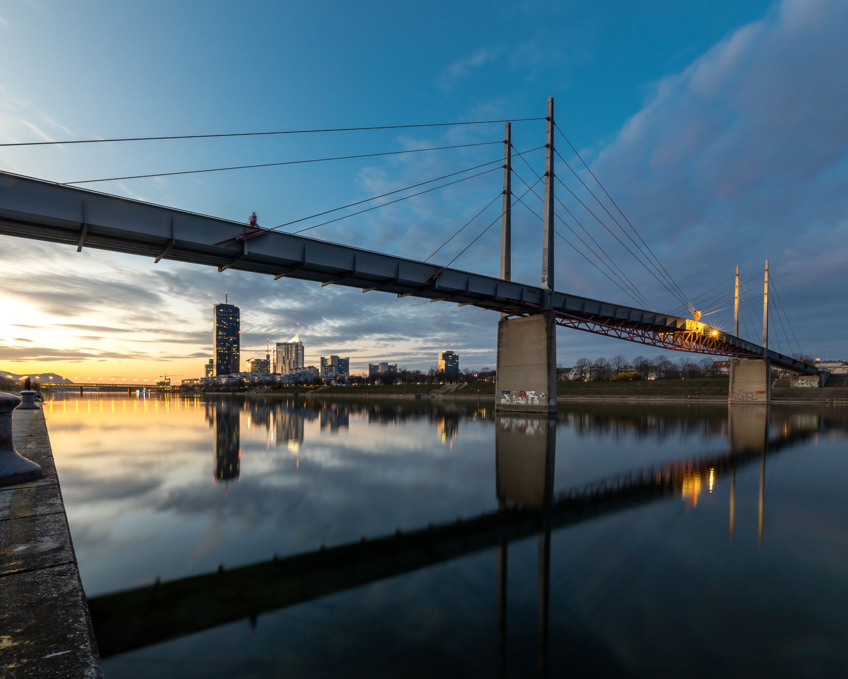 Kaisermühlenbrücke, Vienna, Austria