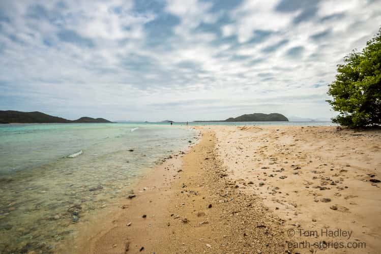 Little Maosanon Island