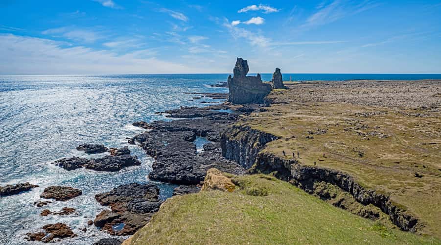 Lóndrangar View Point