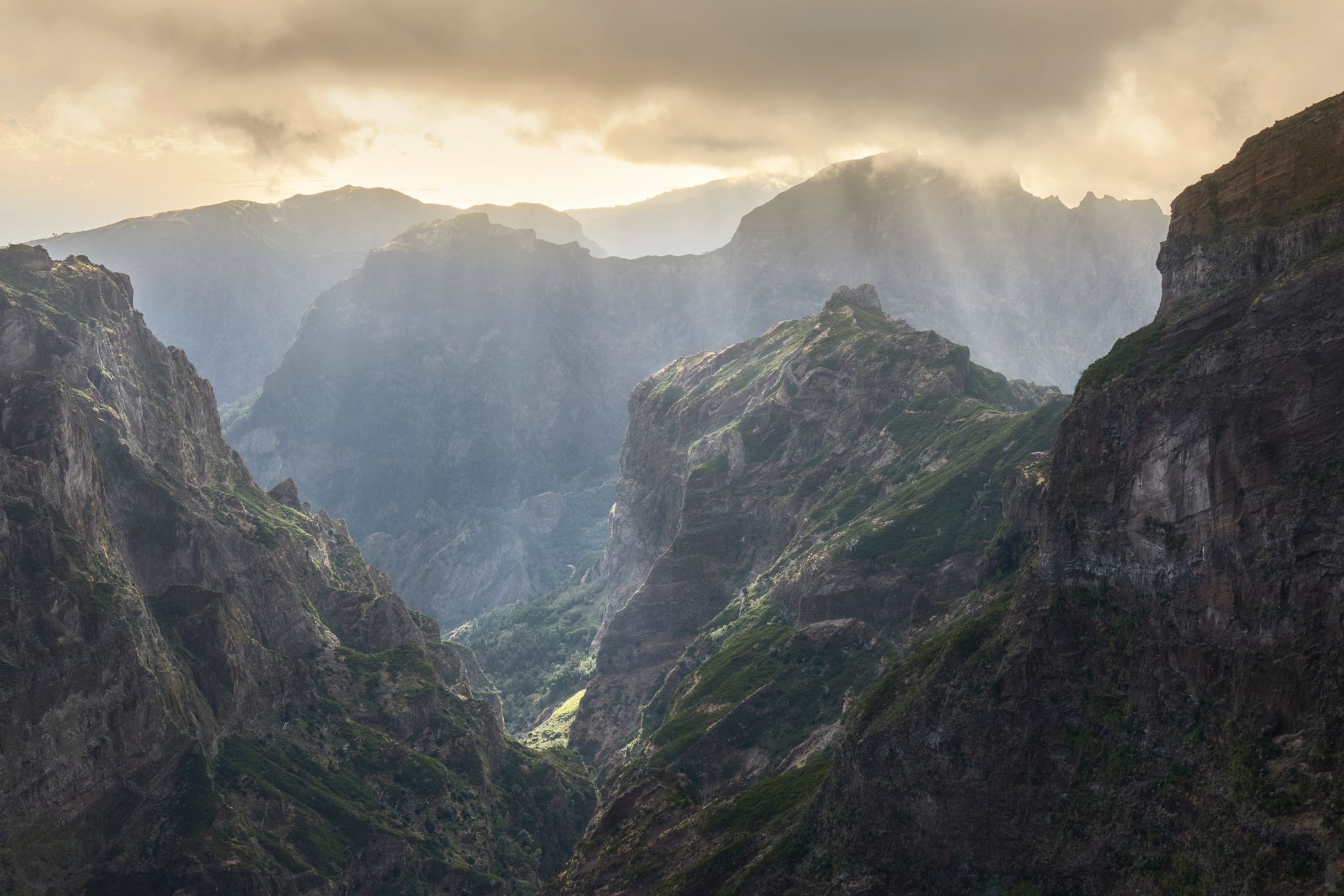 Pico do Arieiro, Portugal