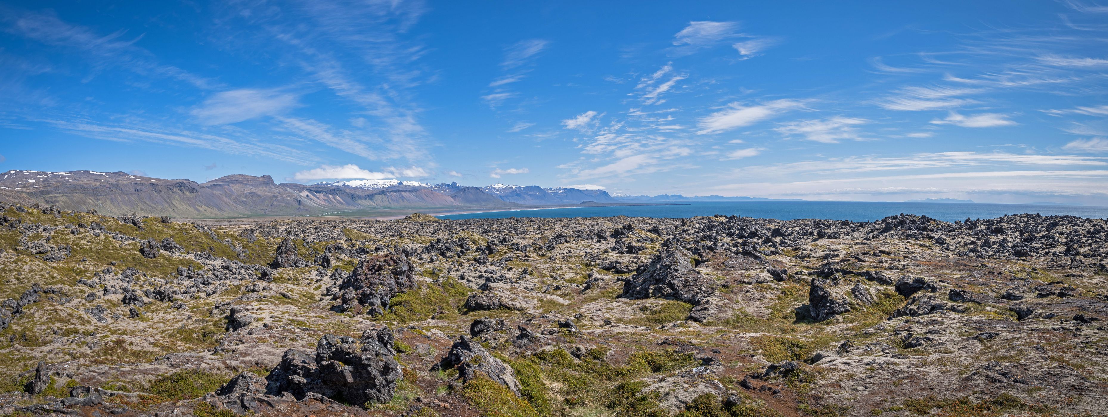 The (c)old lava and the sea, Iceland