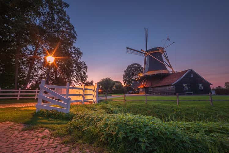 The Dutch Like Mills