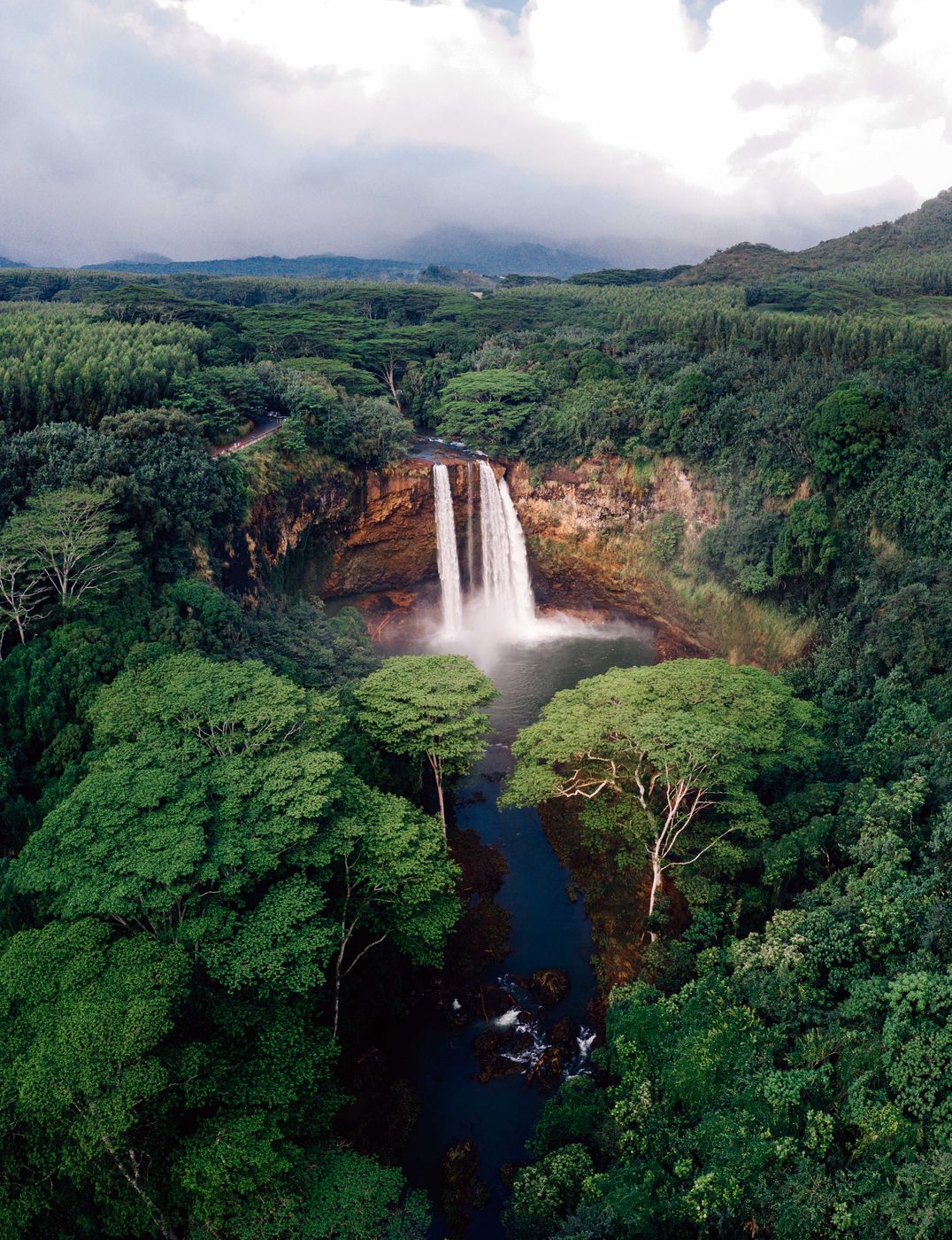 Wailua Falls, Kauai, Hawaii, USA