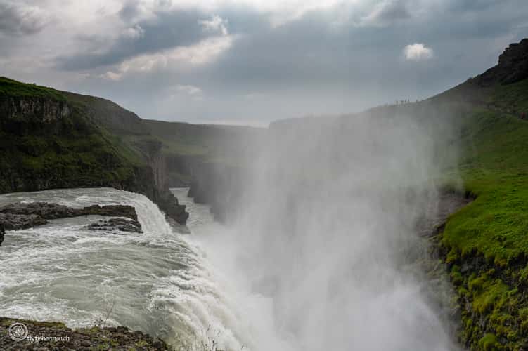 Gullfoss waterfall (Golden Circle)