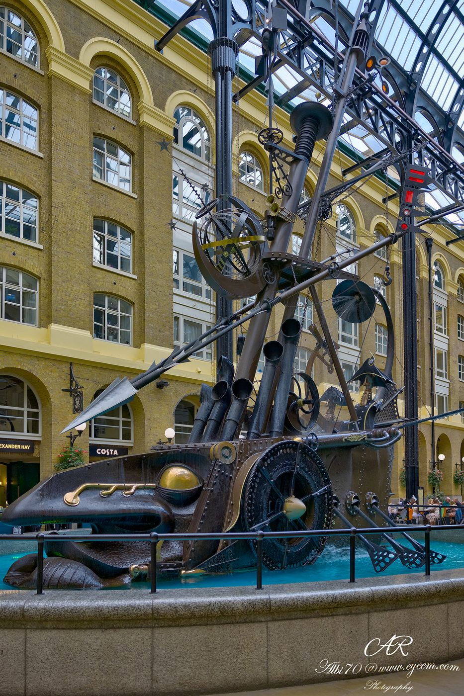 Hays Galleria, United Kingdom