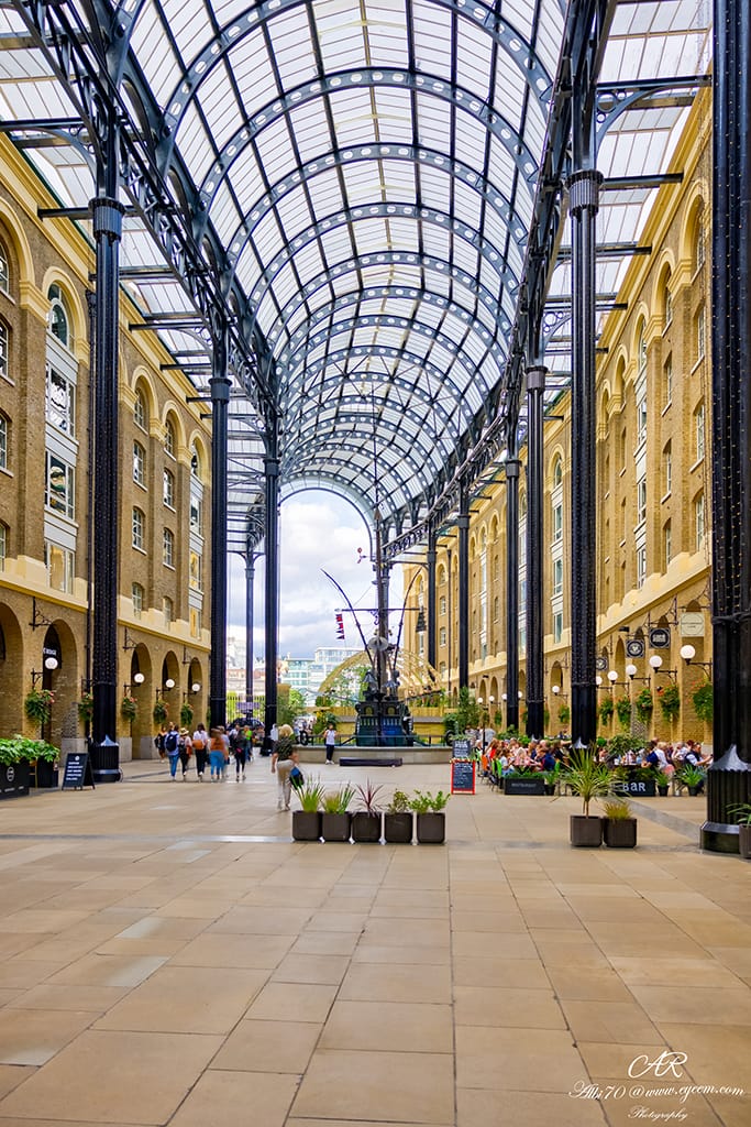 Hays Galleria, United Kingdom