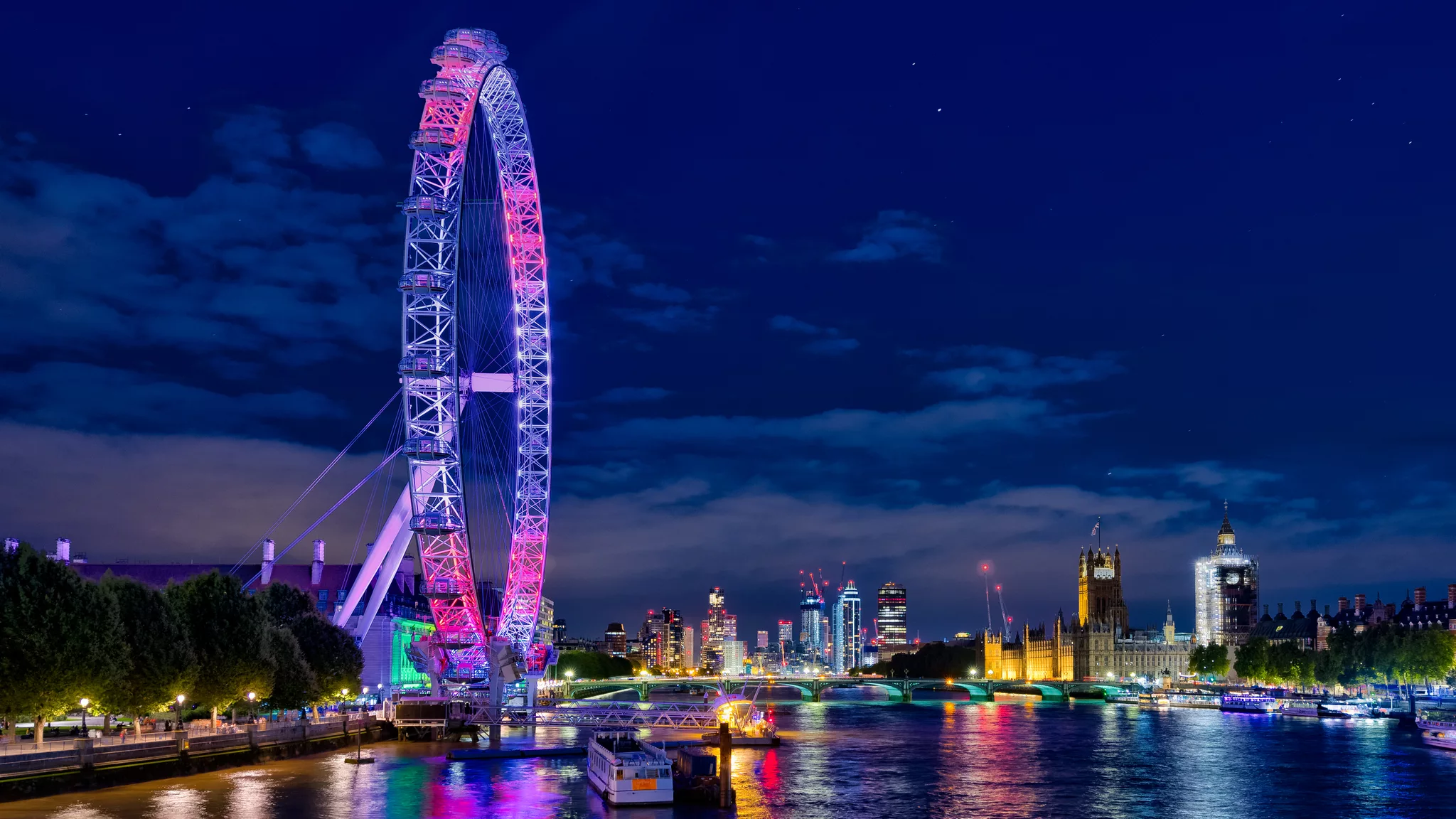 London Eye from Golden Jubilee Bridges, United Kingdom