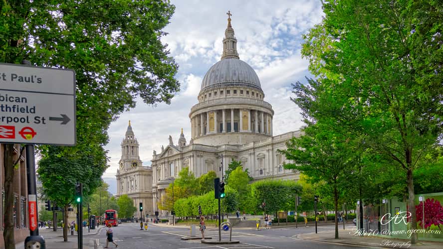 St Pauls Cathedral, London