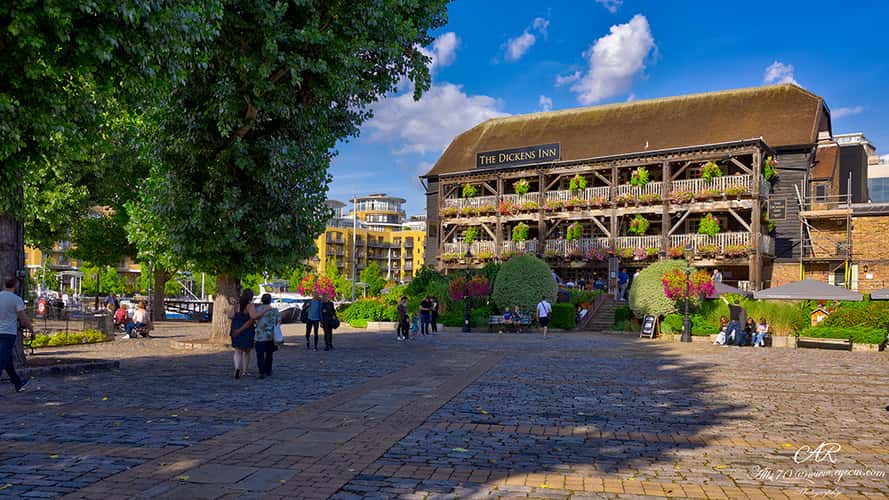 The Dickens Inn