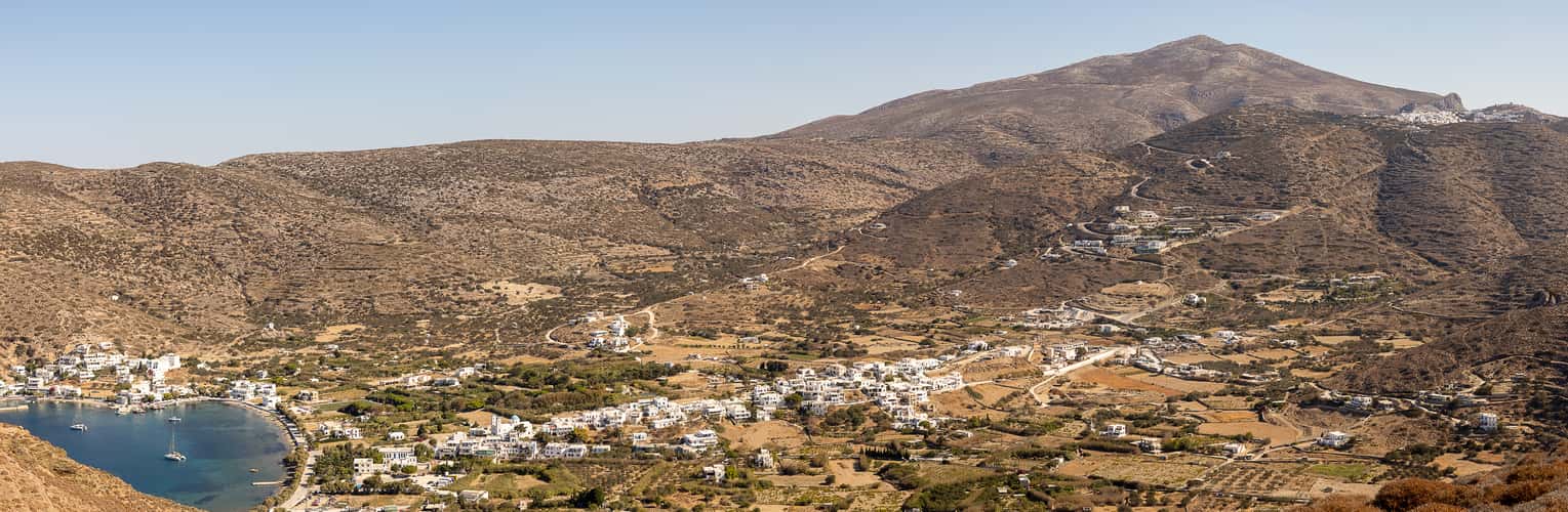 Blick auf Katápola auf Amorgos