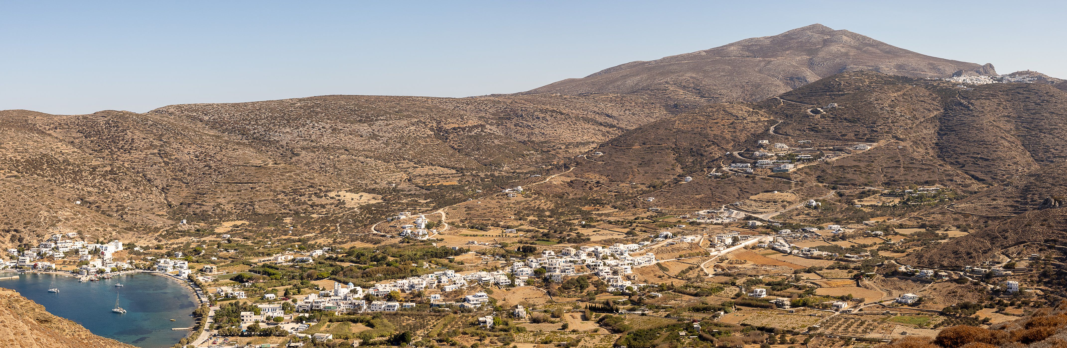 Blick auf Katápola auf Amorgos, Greece