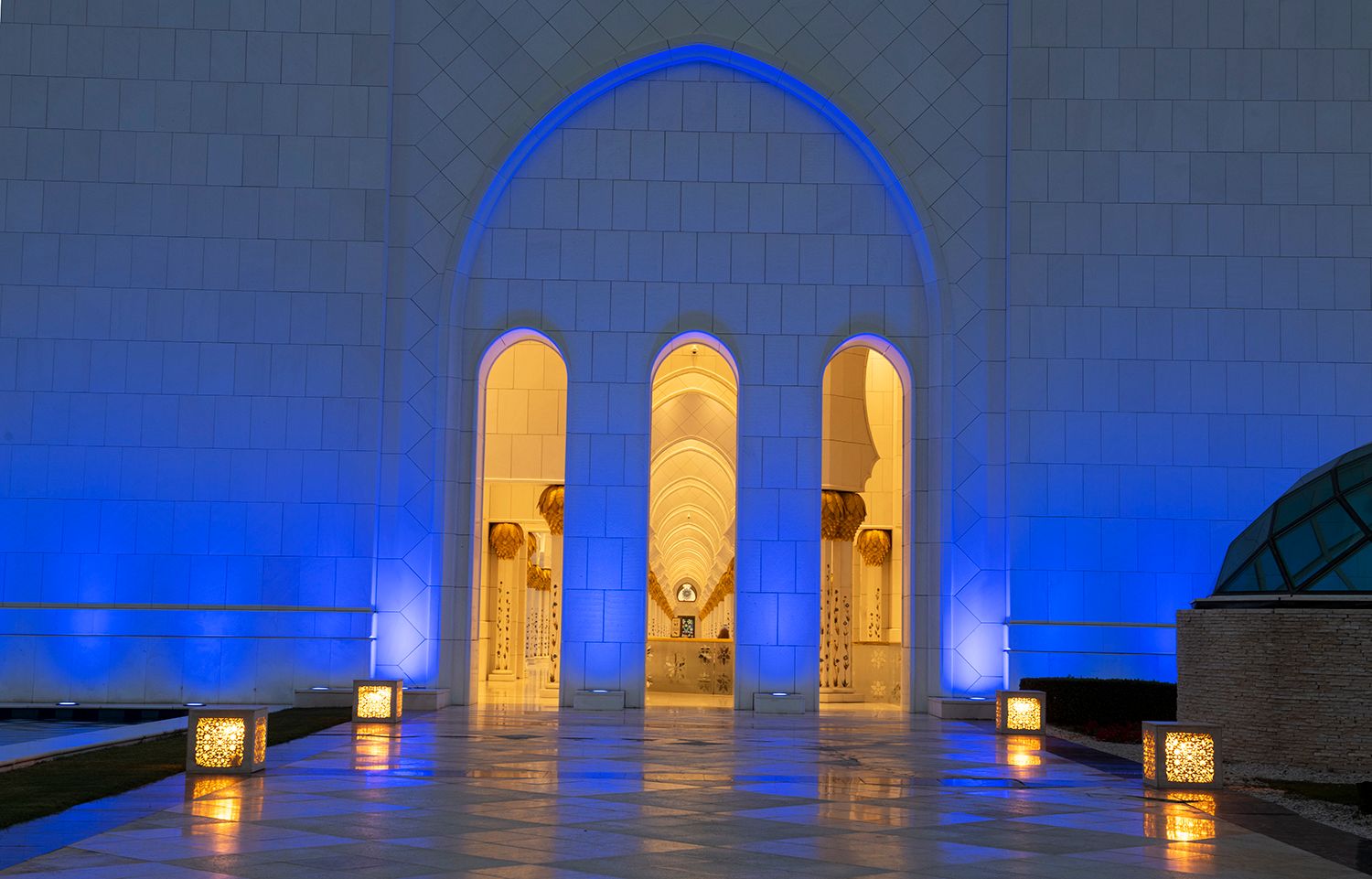 View to the Golden Pilers , Abu Dhabi, United Arab Emirates