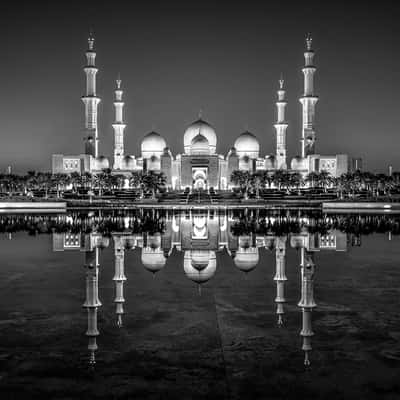 Grand Mosque Reflection, United Arab Emirates