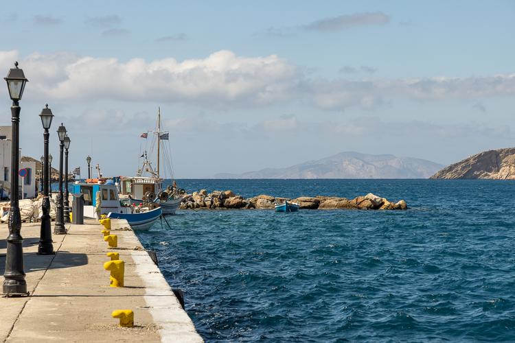 Hafen von Katápola auf Amorgos