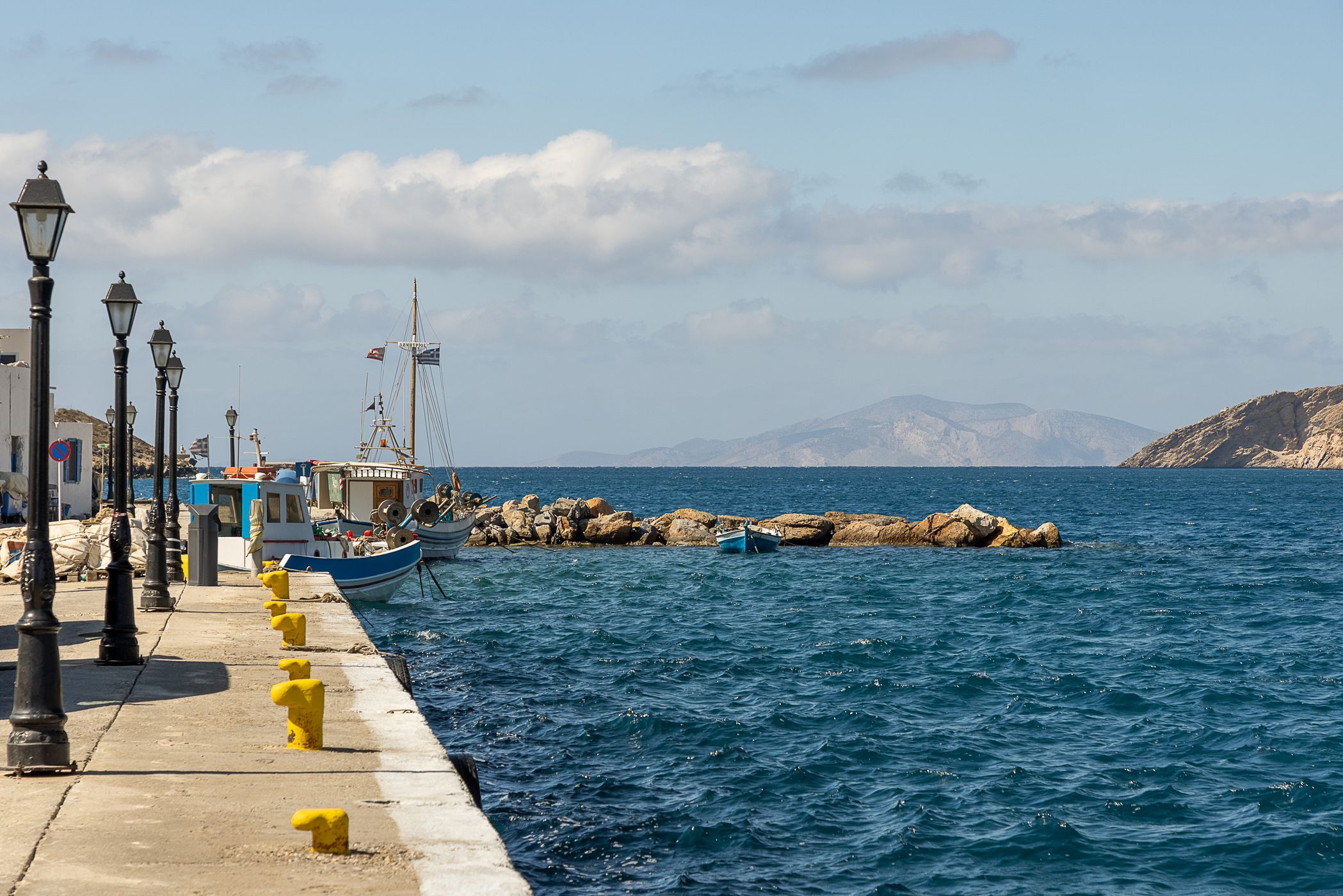 Hafen von Katápola auf Amorgos, Greece