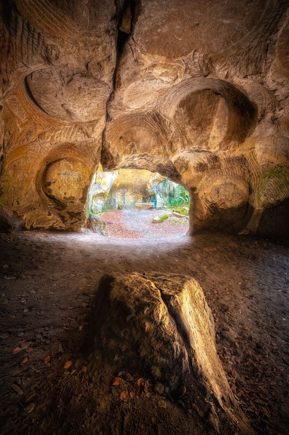 Hohllay Cave, Luxembourg