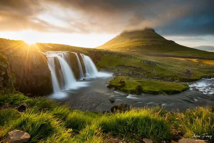 Kirkjufell Waterfall with Kirkjufell