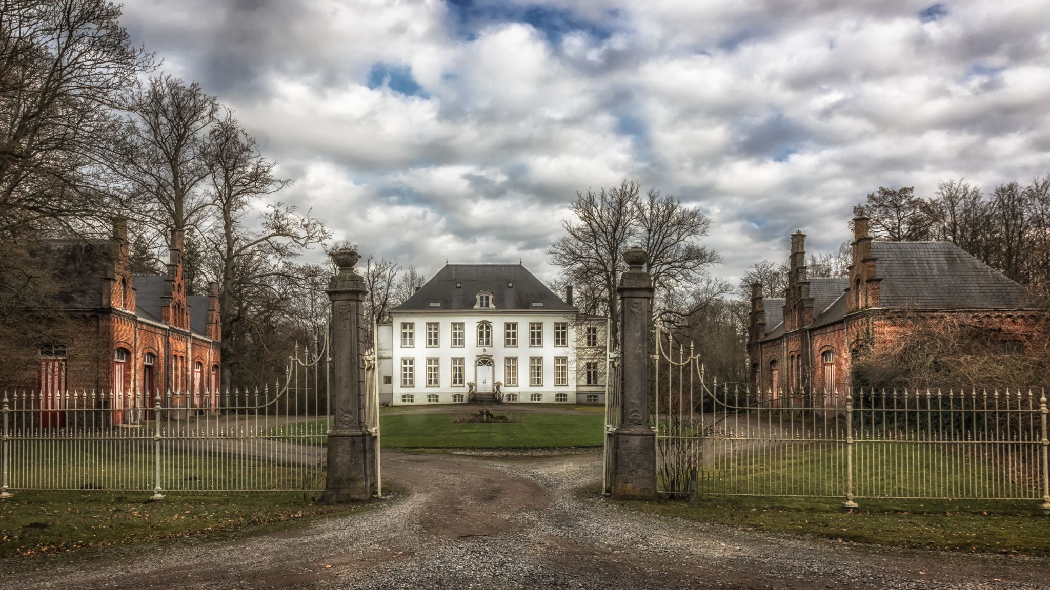 Montenshof Castle, Belgium