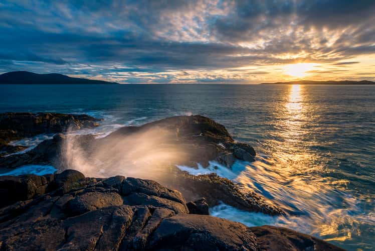 Nisaboast shoreline