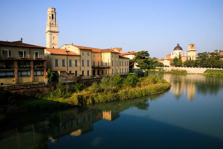 Ponte Pietra