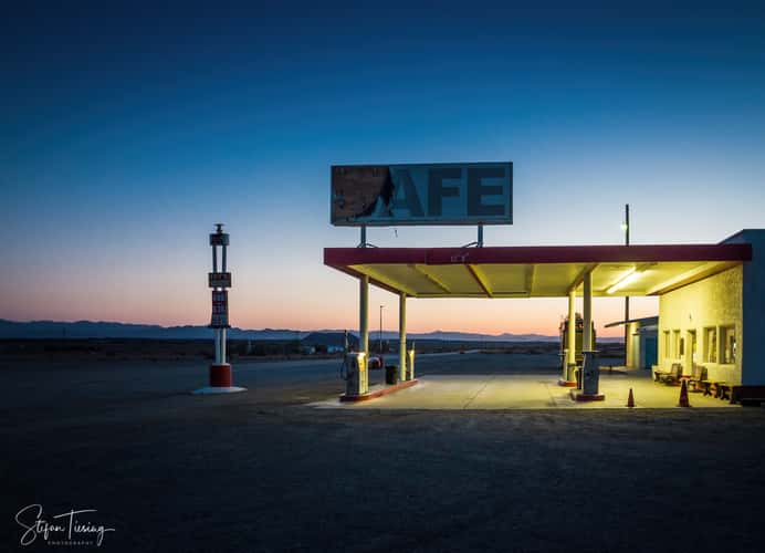 Roy's Motel & Café