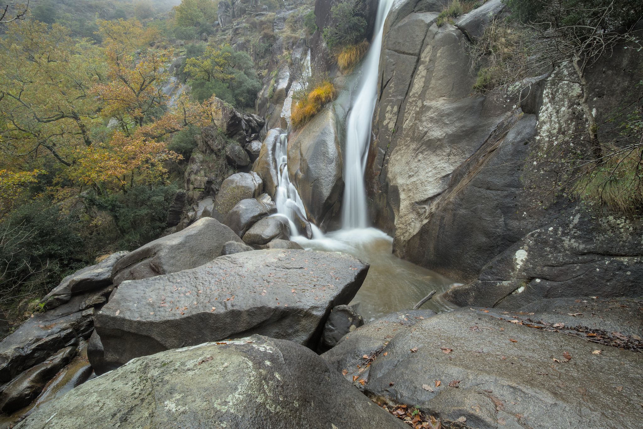 Saut de la truite waterfall, Sidobre, France, France