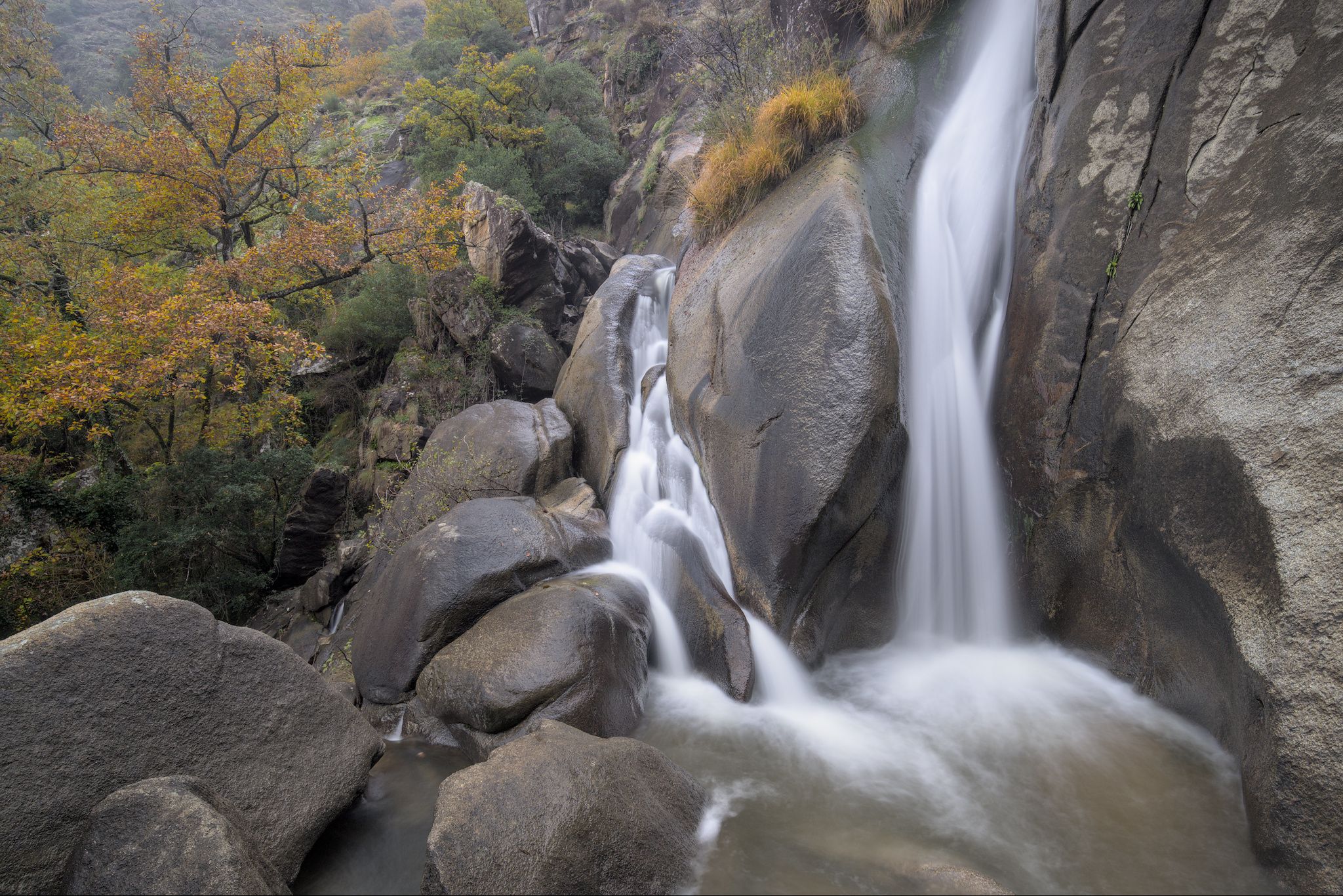 Saut de la truite waterfall, Sidobre, France, France