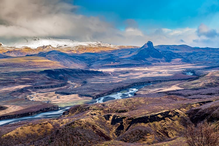 Thorsmörk and Valahnukur Island