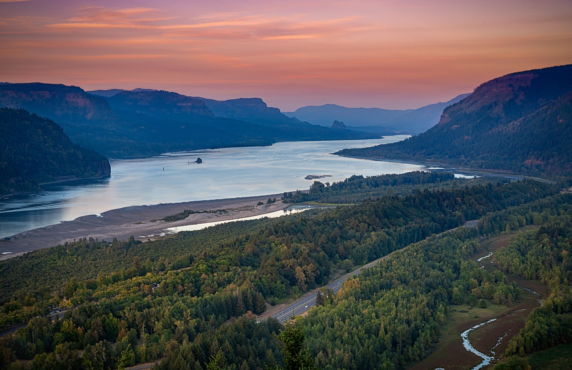 Columbia River Gorge, USA