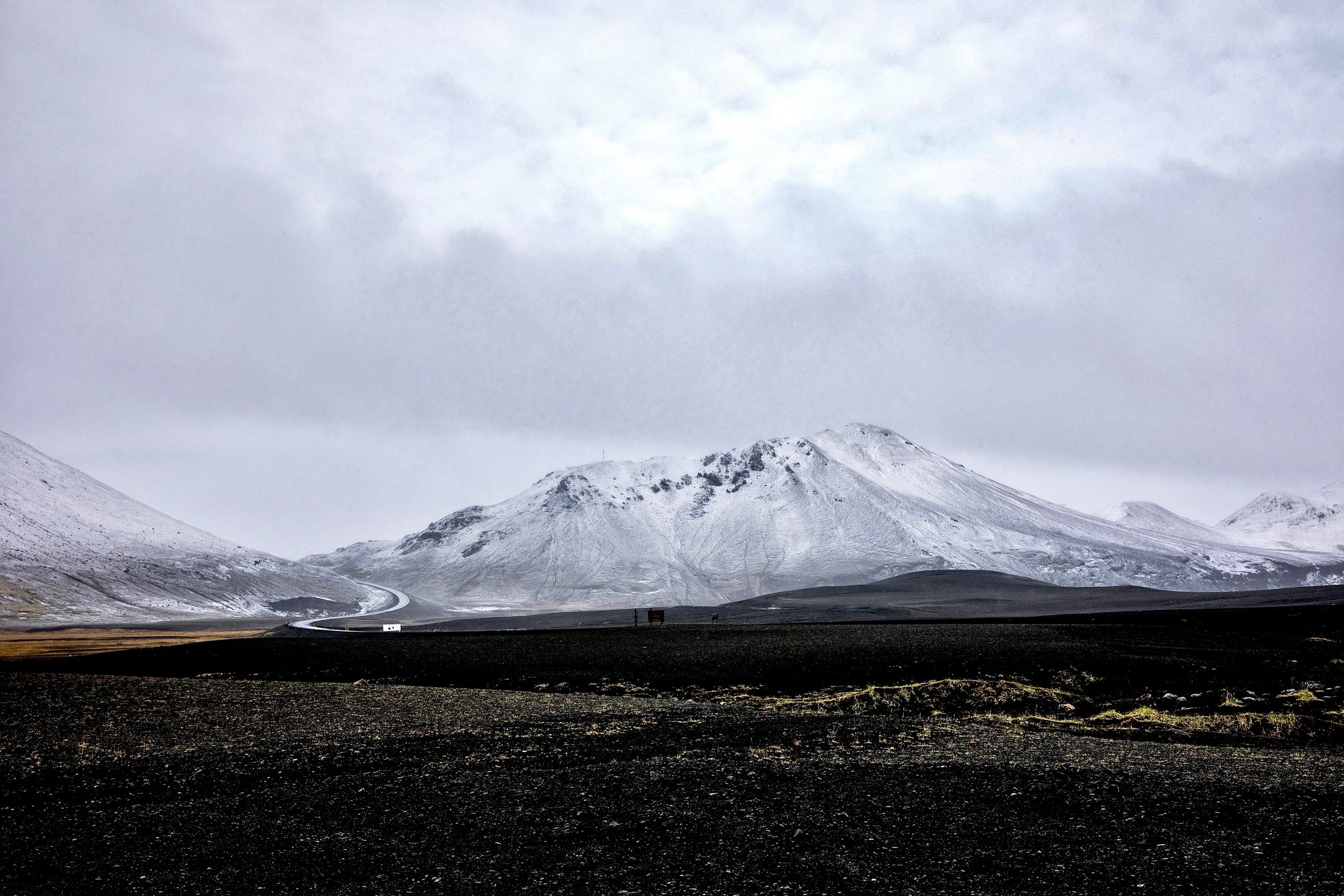 Fjalladyrd Kaffi Parking Lot, Iceland
