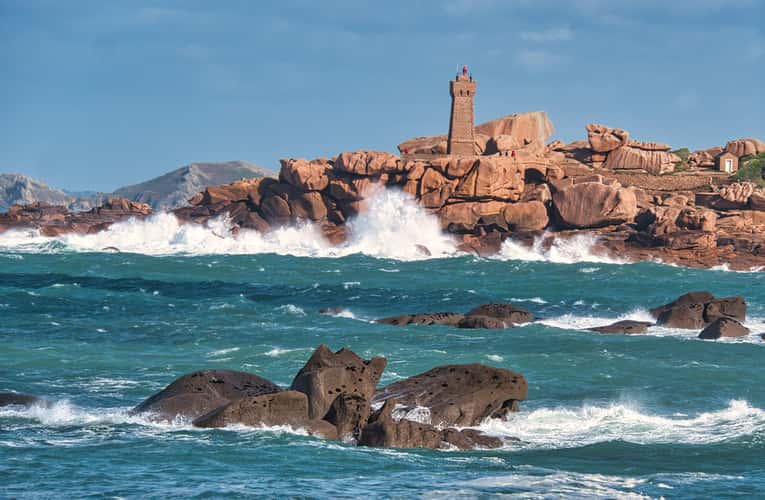 ploumanach light