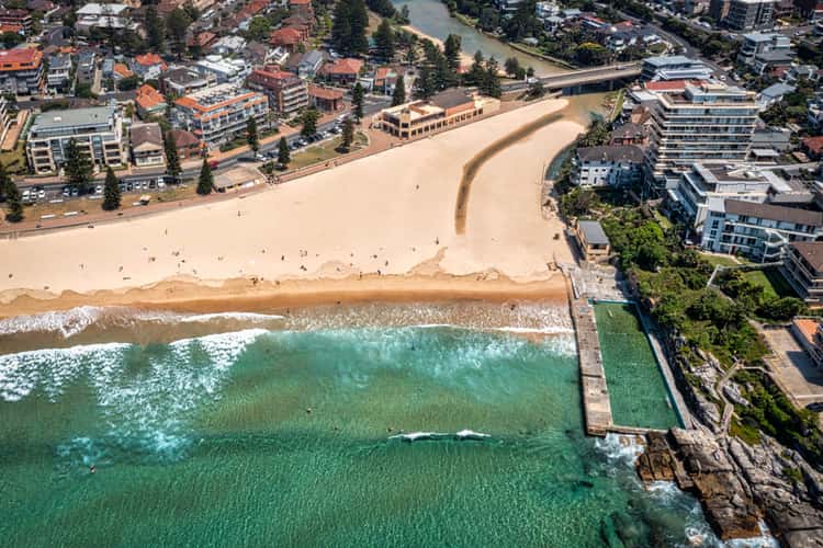 Queenscliff Beach & Ocean pool