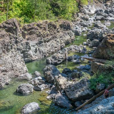 Sooke Potholes, Canada