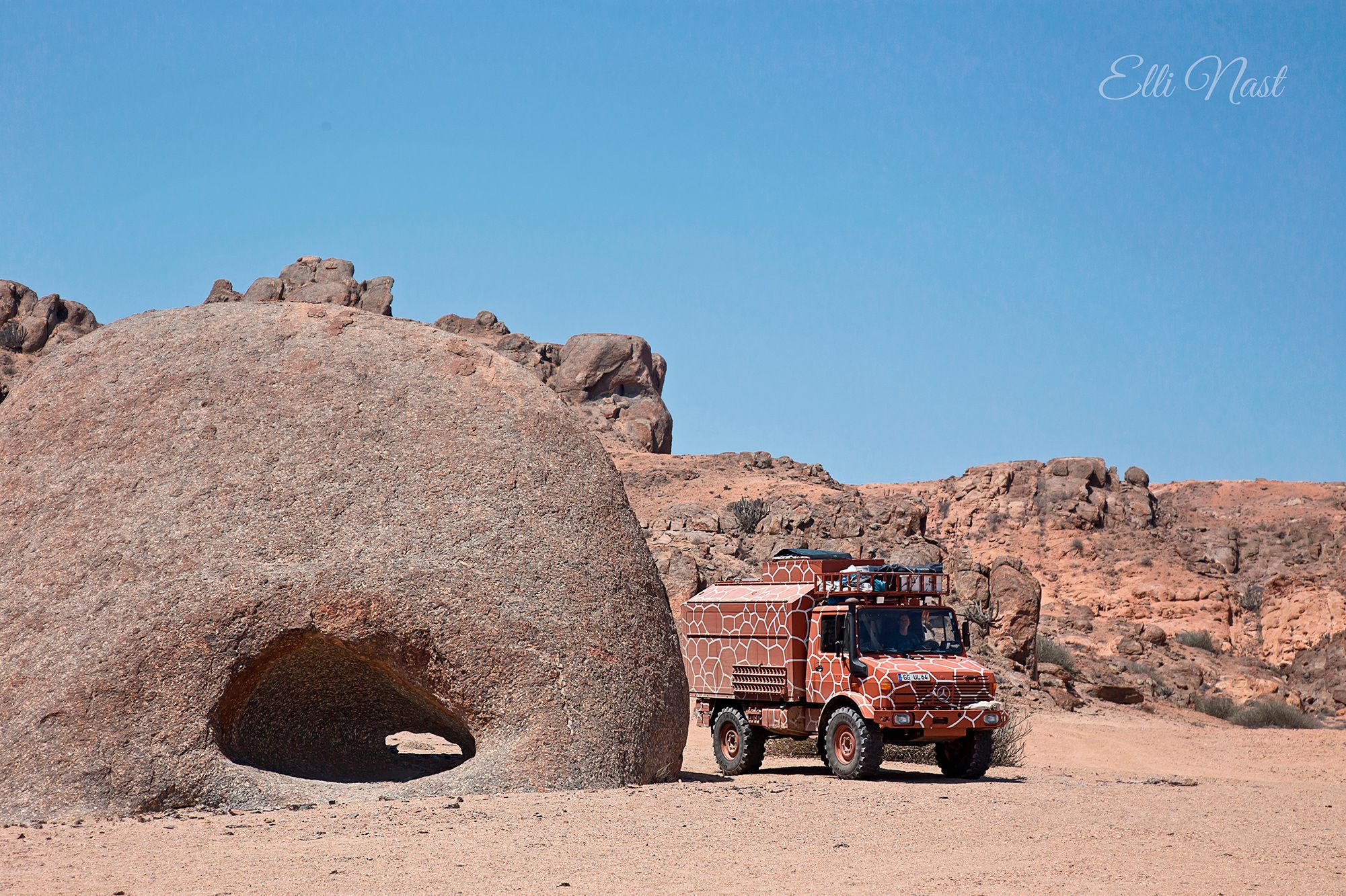 An other break in the wall, Namibia